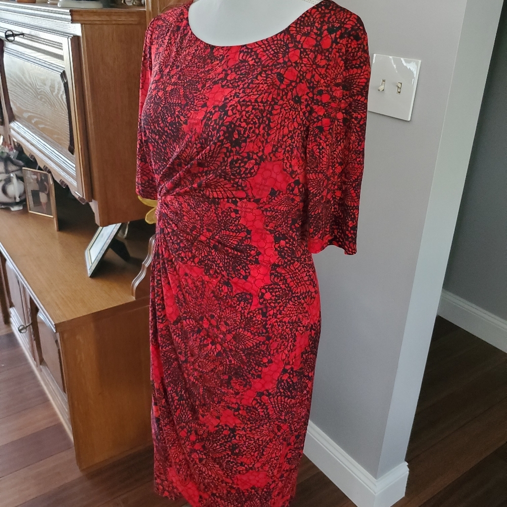 intro. Dress ๐ - Picture 8 of 8